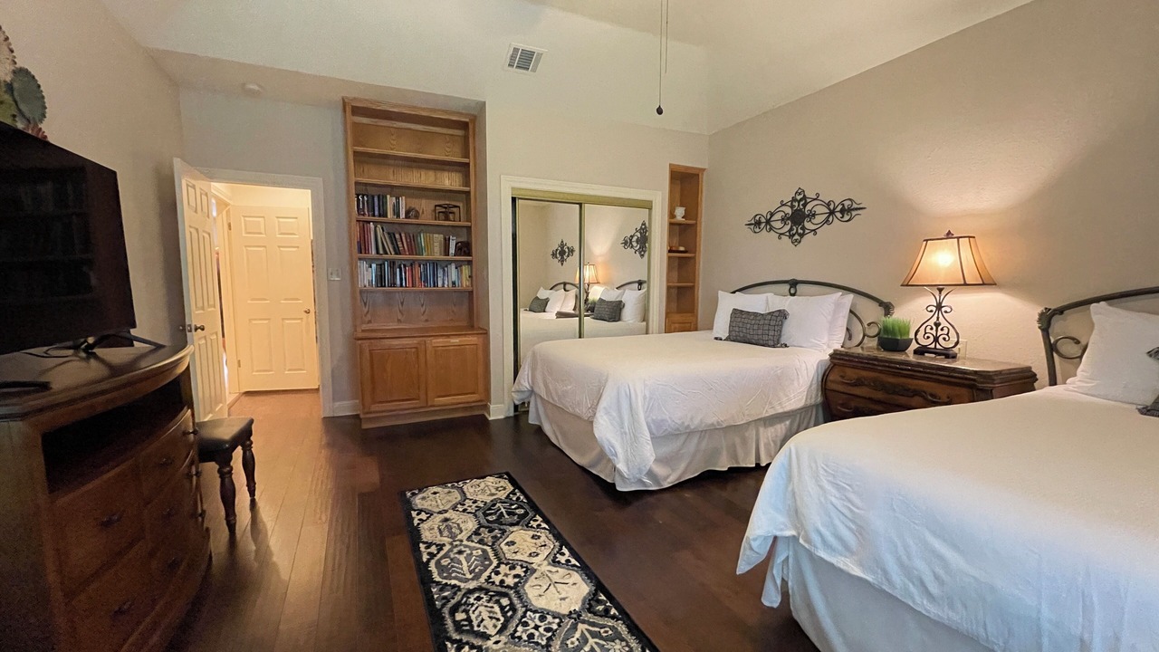 Photo of Bedroom in Barton Creek Lakeside
