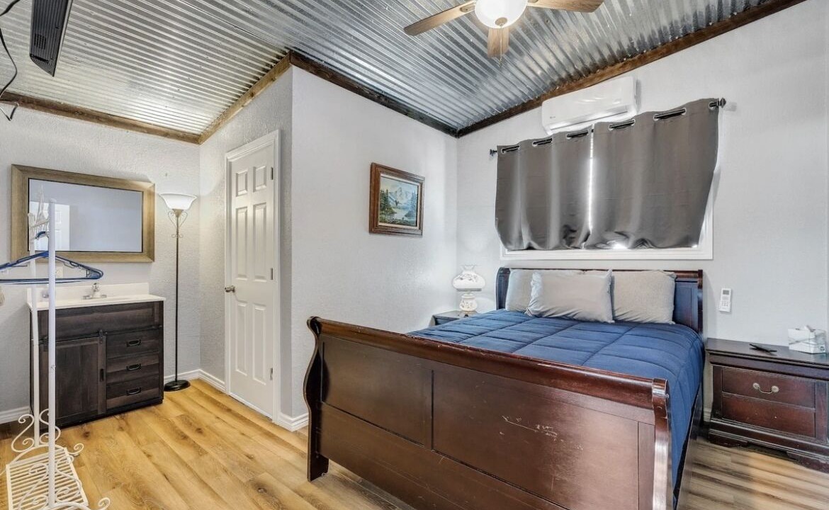 Photo of Bedroom in Bowie