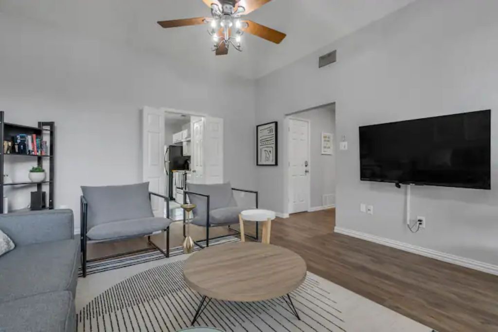 Photo of Livingroom in John T White