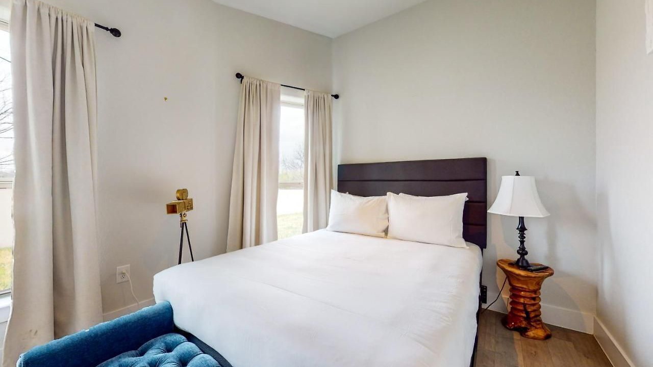 Photo of Bedroom in Tanglewild Estates