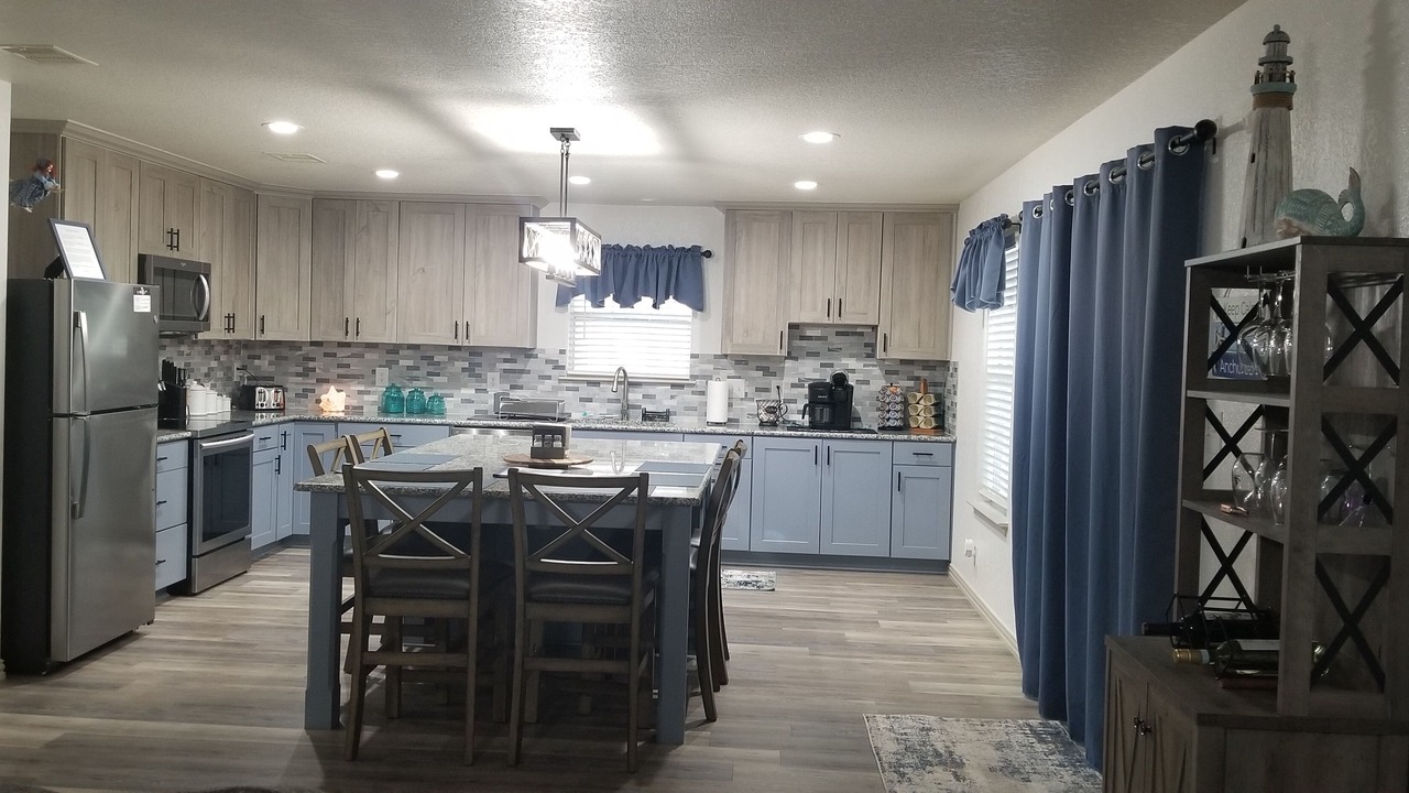 Photo of Kitchen in Far North Central