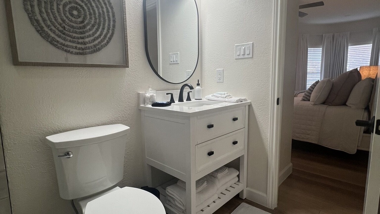 Photo of Bathroom in Pottsboro