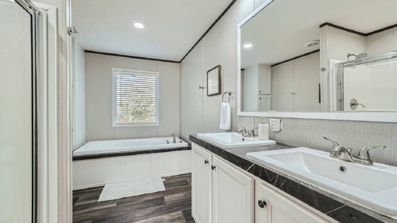 Photo of Bathroom in Cedar Creek