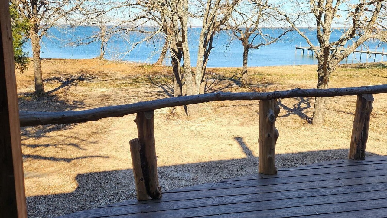 Photo of Outdoor in Cayuga