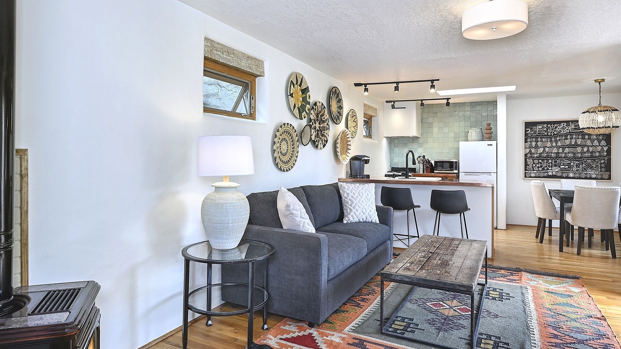 Photo of Livingroom in Downtown Santa Fe