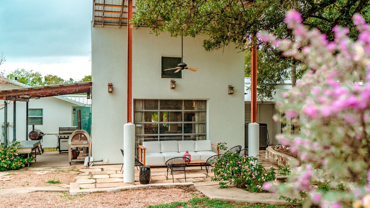 Photo of Patio Balcony in Dawson