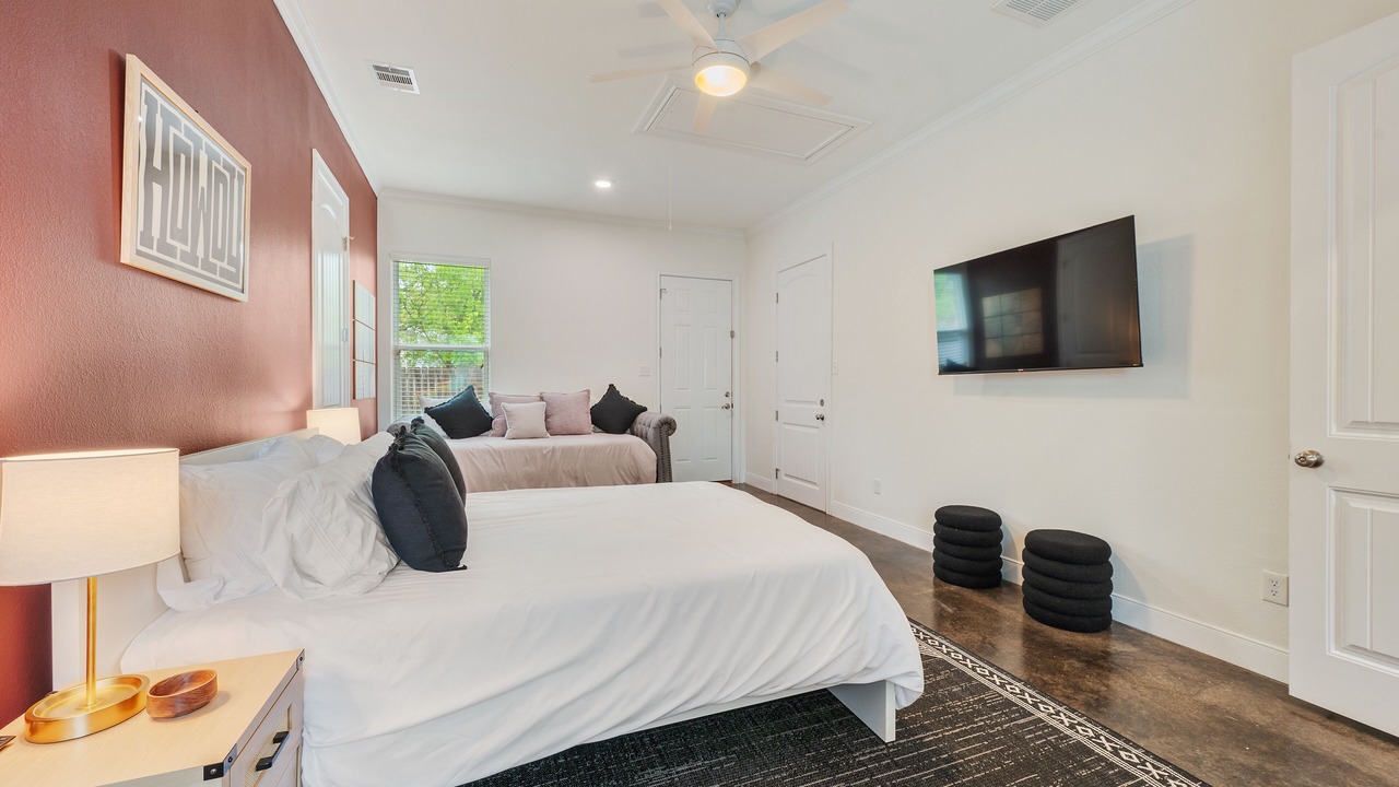 Photo of Bedroom in College Park