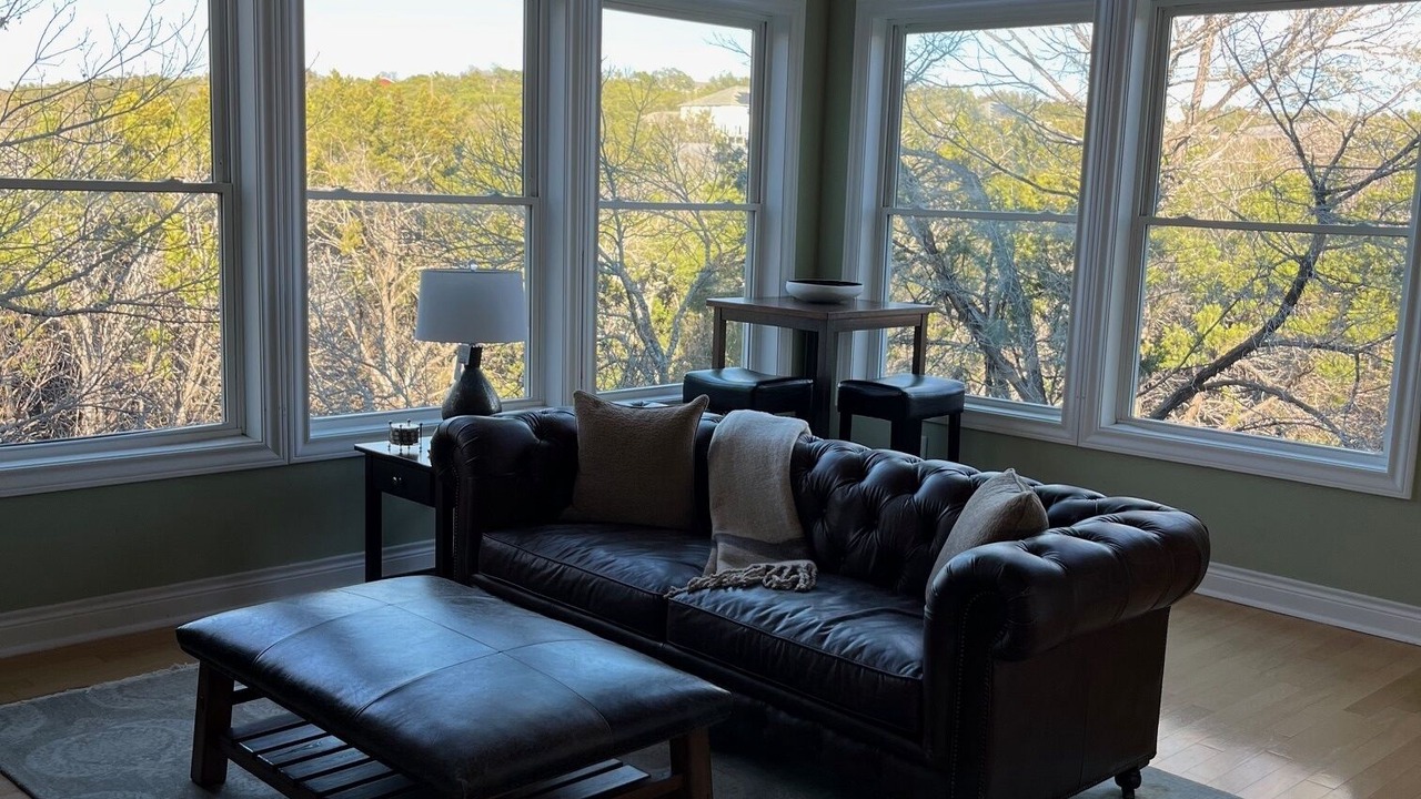 Photo of Livingroom in Austin