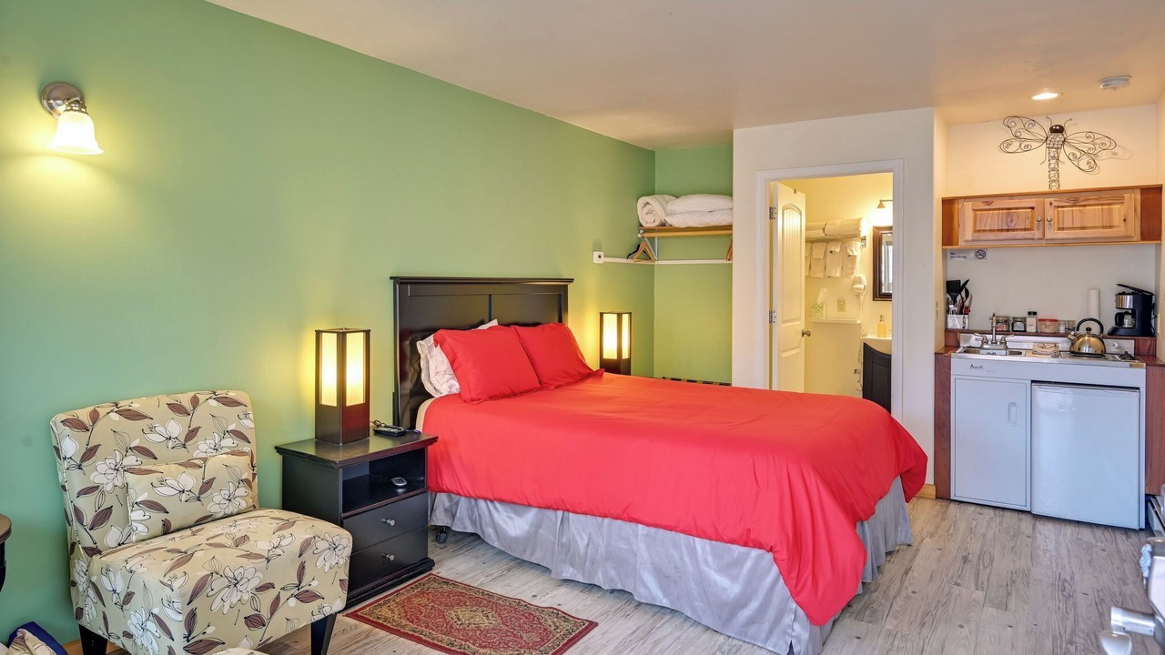 Photo of Bedroom in Crestone
