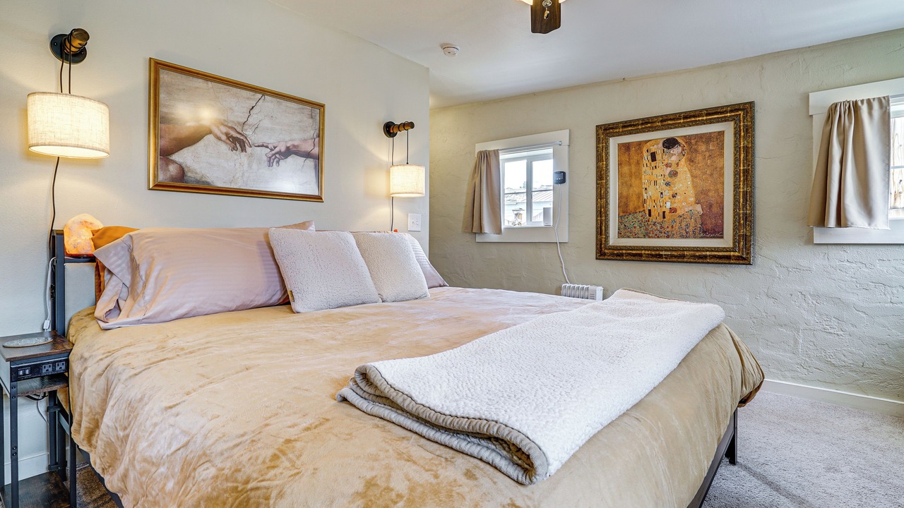 Photo of Bedroom in Truth or Consequences