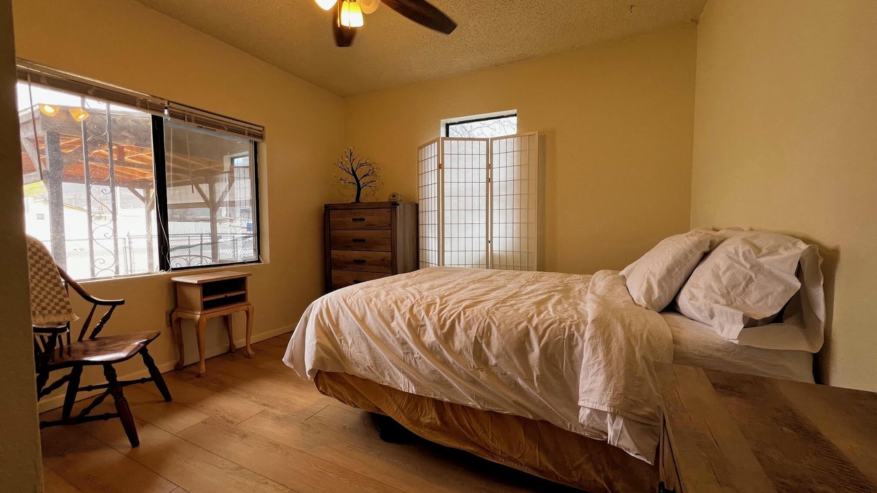 Photo of Bedroom in Alamogordo