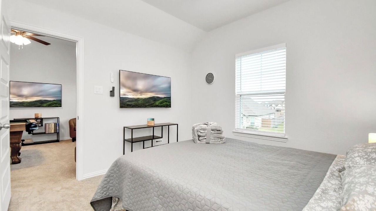 Photo of Bedroom in Cypress