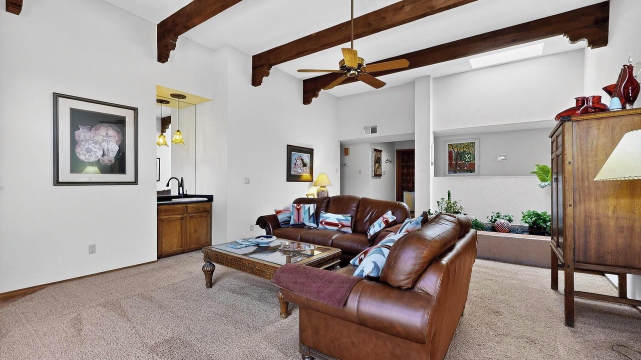 Photo of Livingroom in Taylor Ranch
