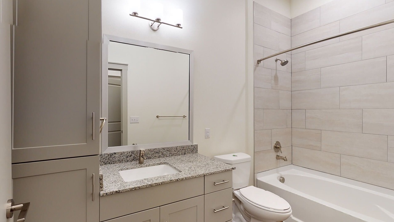 Photo of Bathroom in Addison
