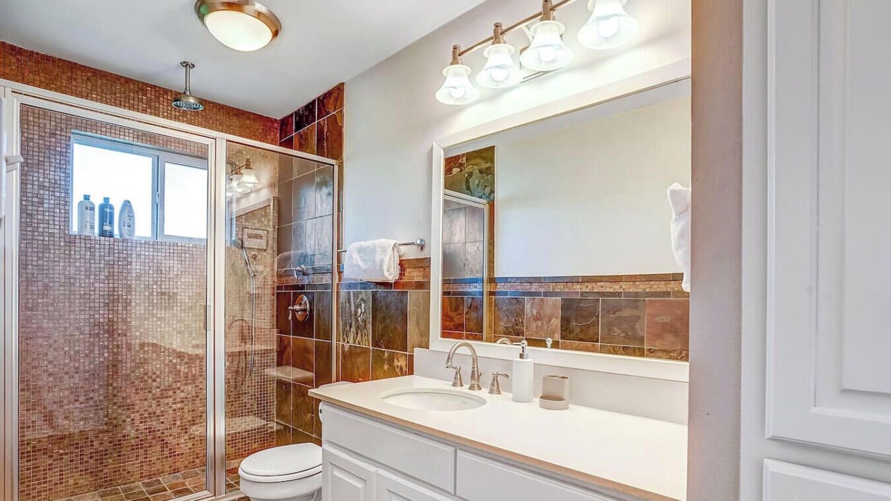 Photo of Bathroom in Bouldin