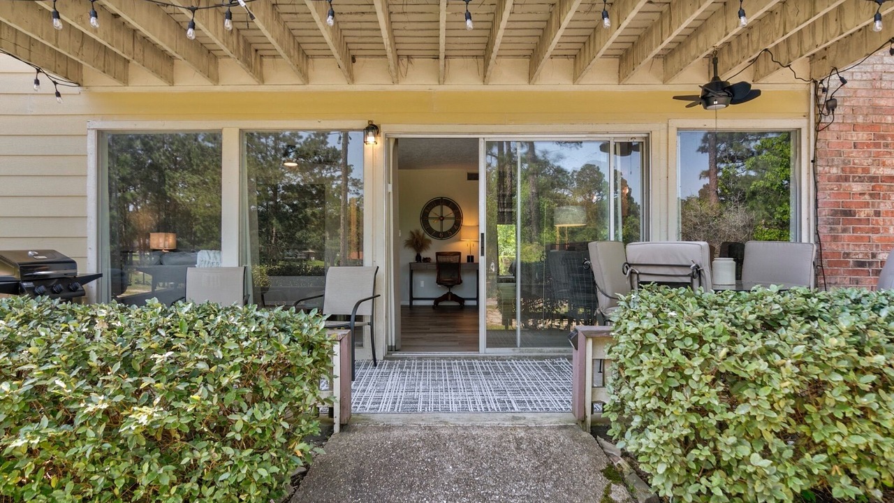 Photo of Patio Balcony in Brookeland