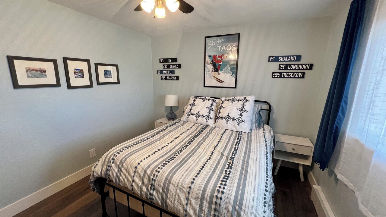 Photo of Bedroom in Arroyo Hondo