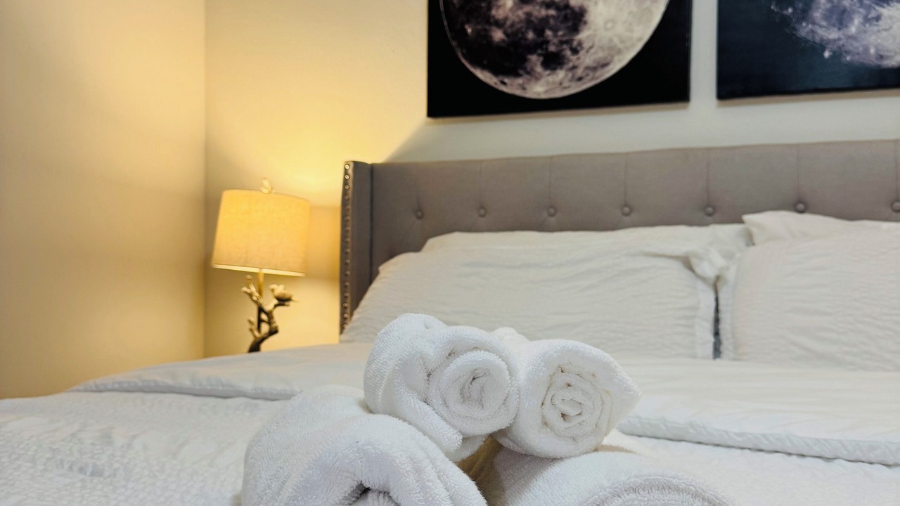 Photo of Bedroom in Palestine