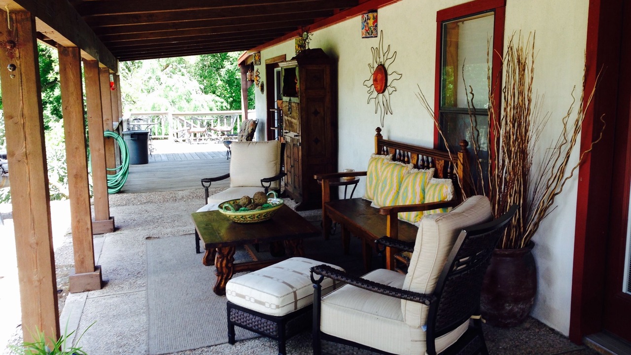 Photo of Patio Balcony in Utopia