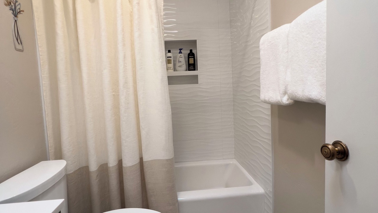 Photo of Bathroom in Green Valley