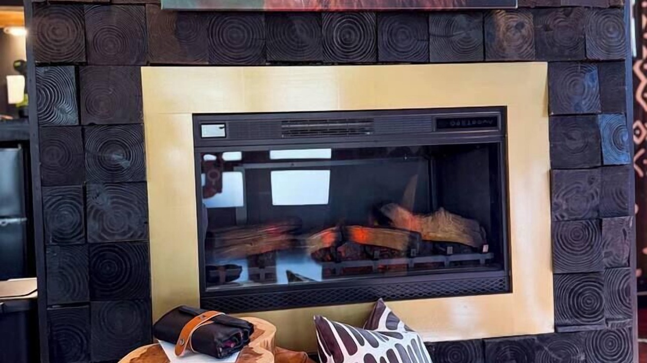 Photo of Livingroom in Miller Grove