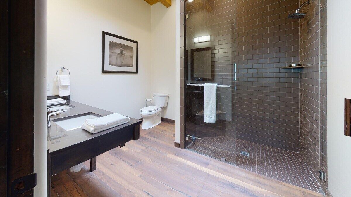 Photo of Bathroom in Historic Eastside