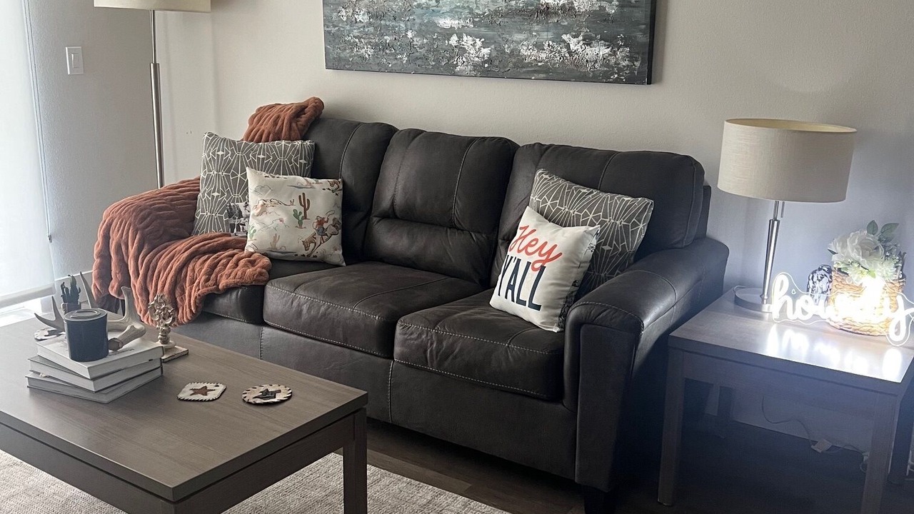 Photo of Livingroom in East Downtown Houston
