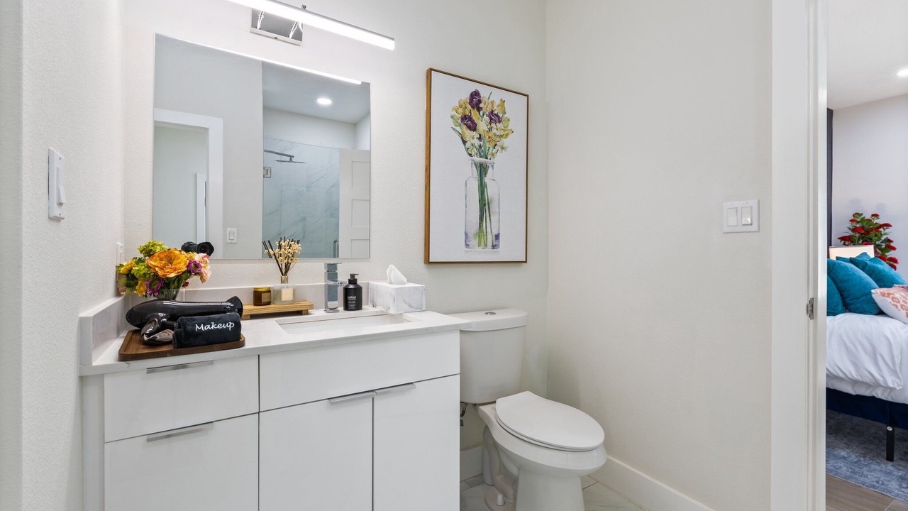 Photo of Bathroom in West Dallas