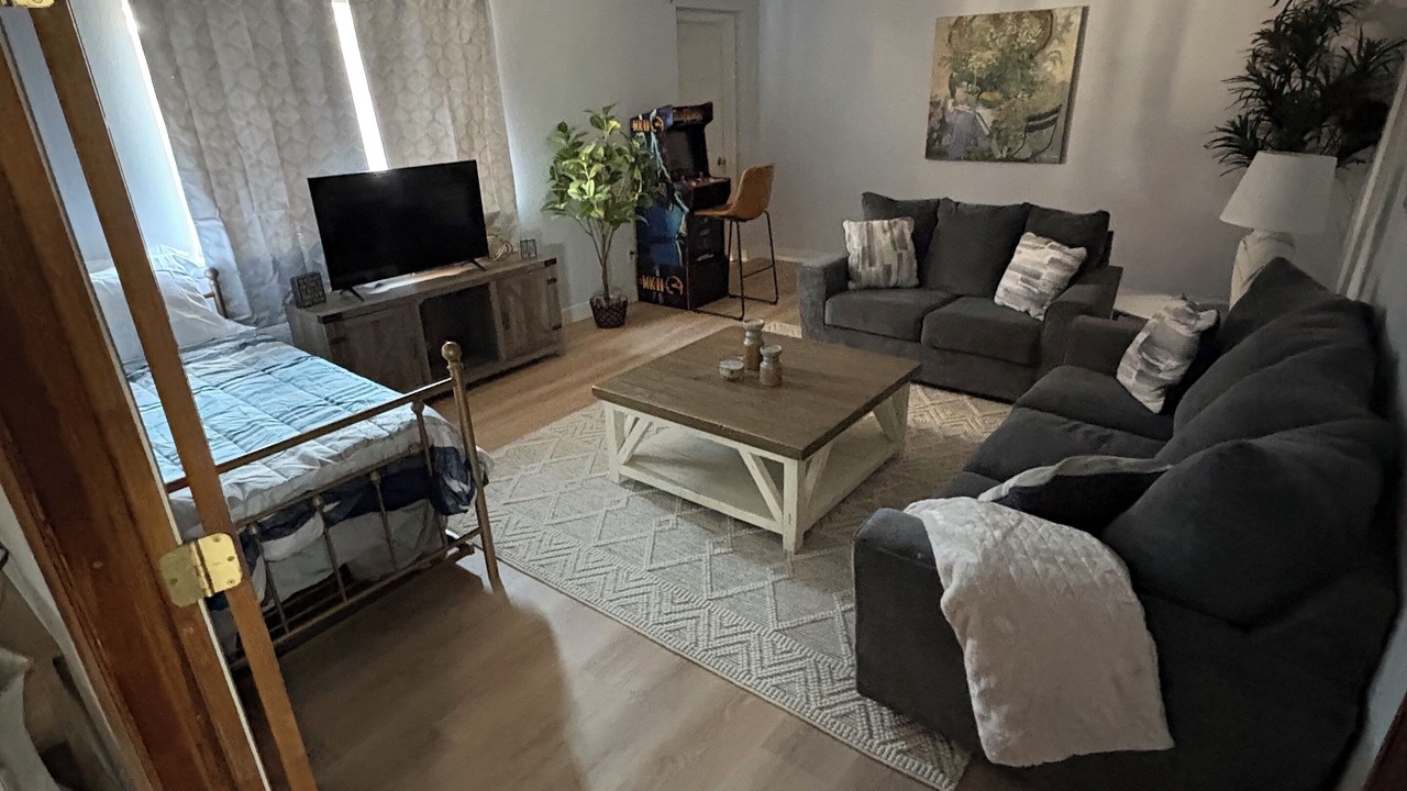 Photo of Livingroom in Farmington