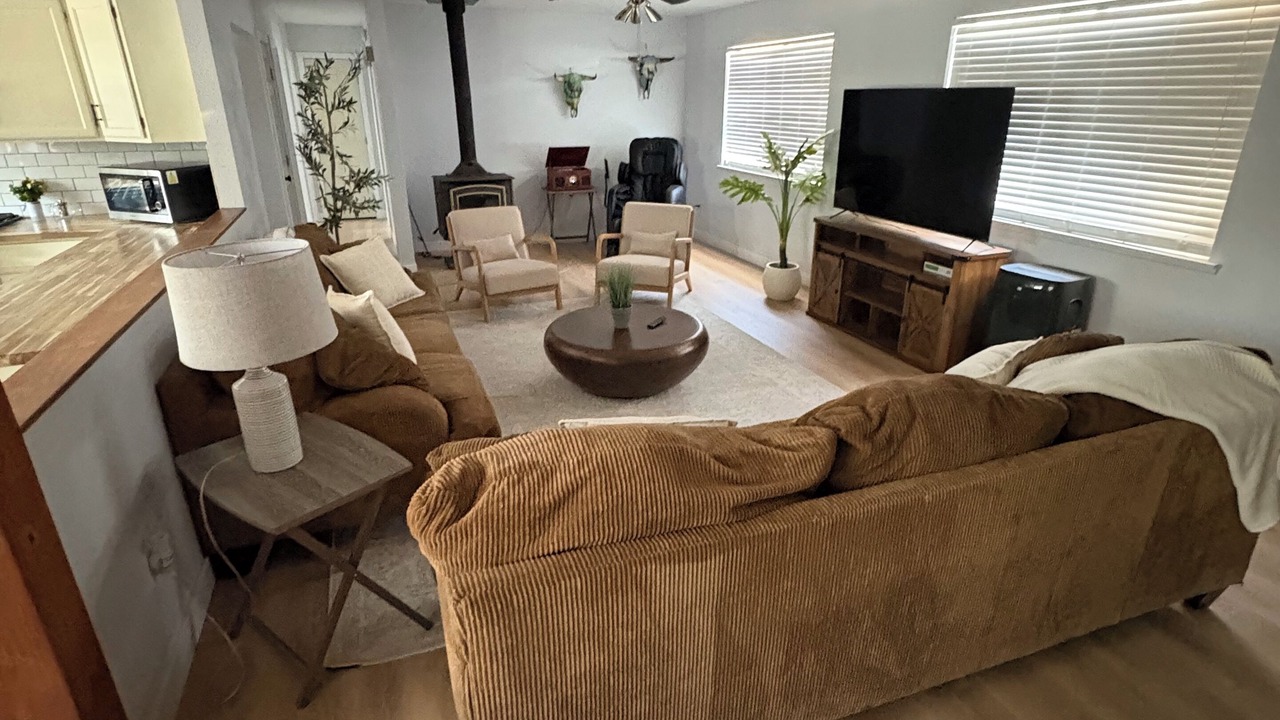 Photo of Livingroom in Farmington