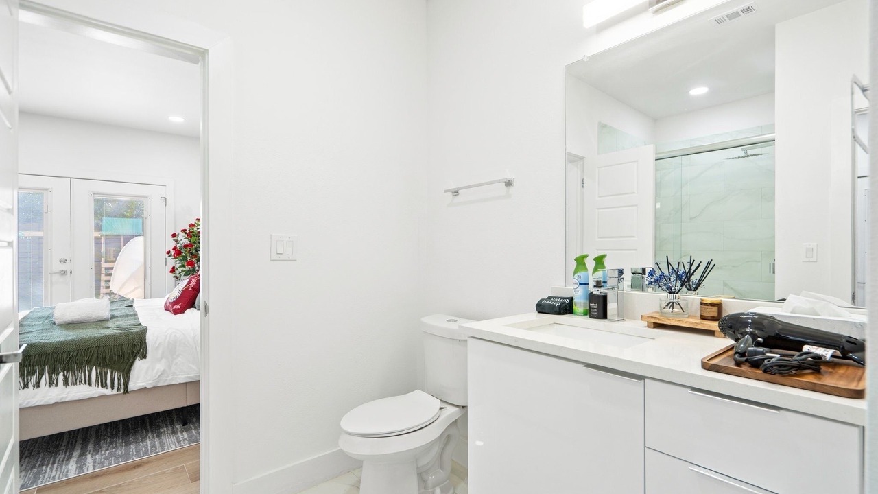 Photo of Bathroom in West Dallas