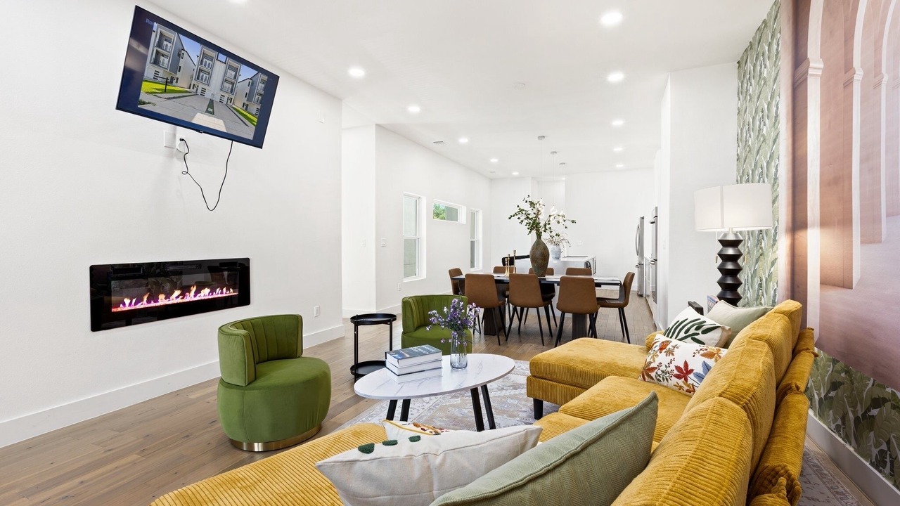 Photo of Livingroom in West Dallas