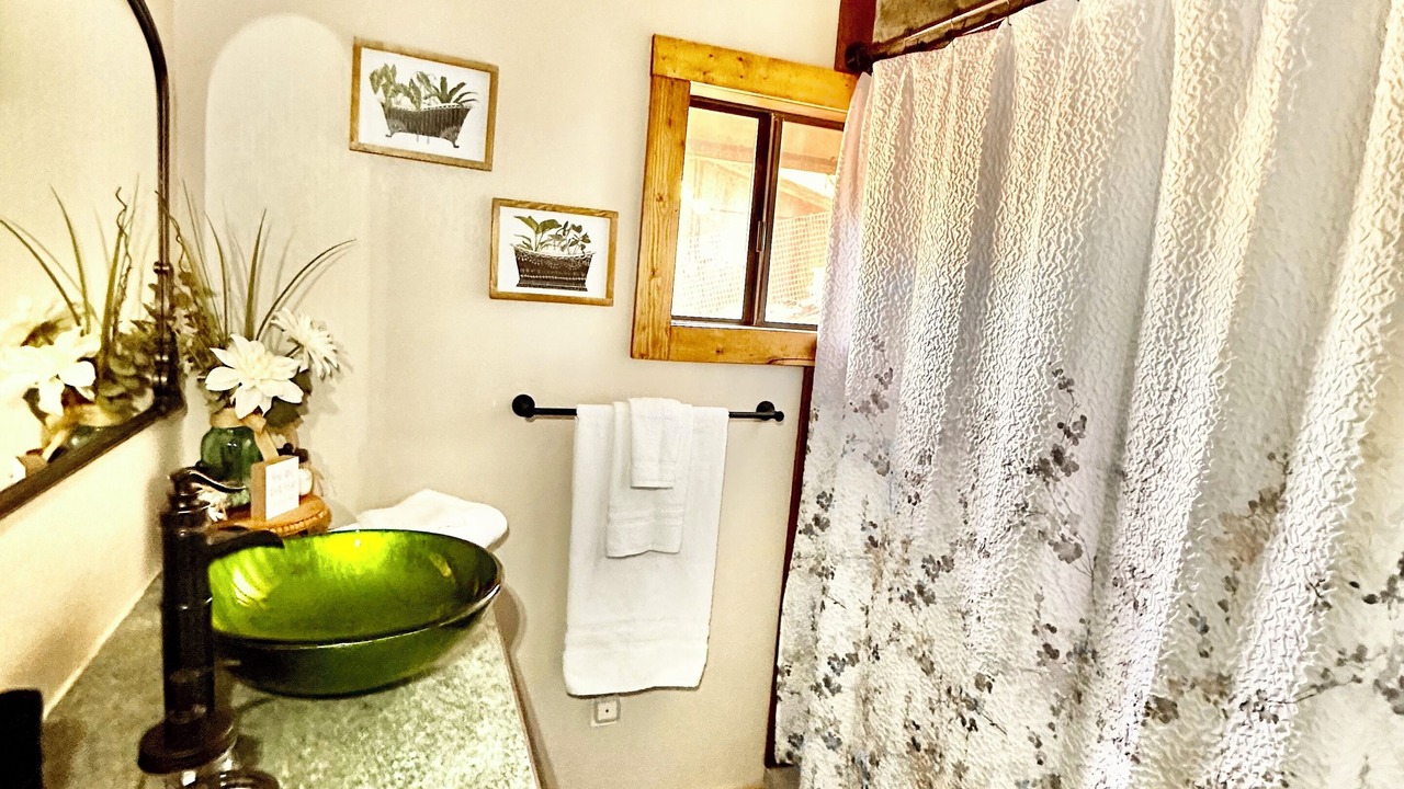 Photo of Bathroom in Ruidoso
