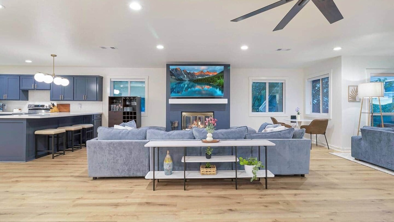 Photo of Bedroom in Pointblank