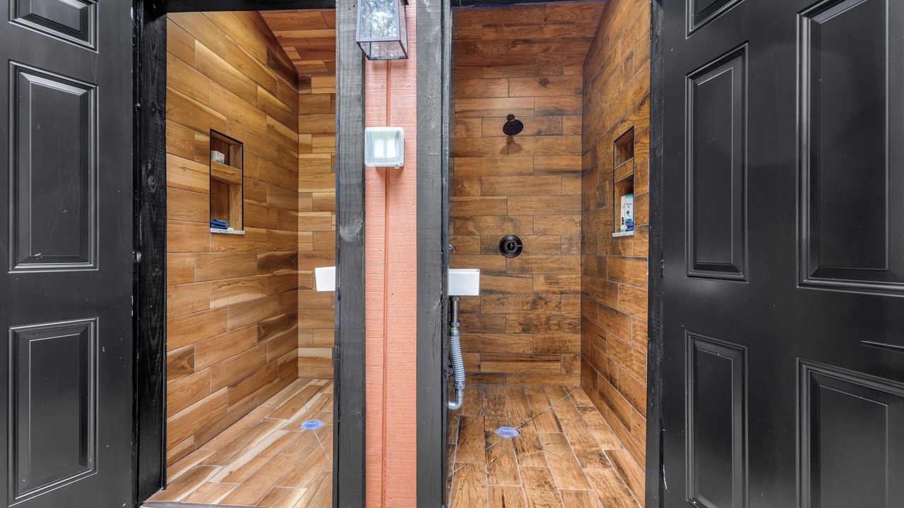 Photo of Bathroom in Mineola