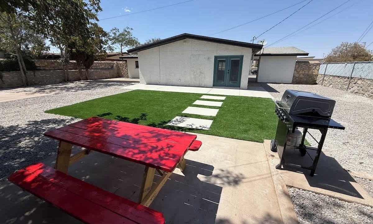 Photo of Outdoor in Biggs Field