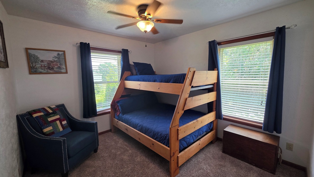 Photo of Bedroom in Elmo