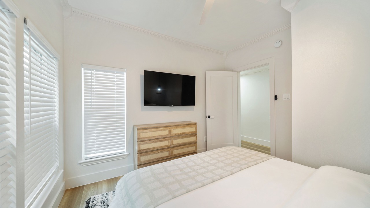 Photo of Bedroom in Greater East End