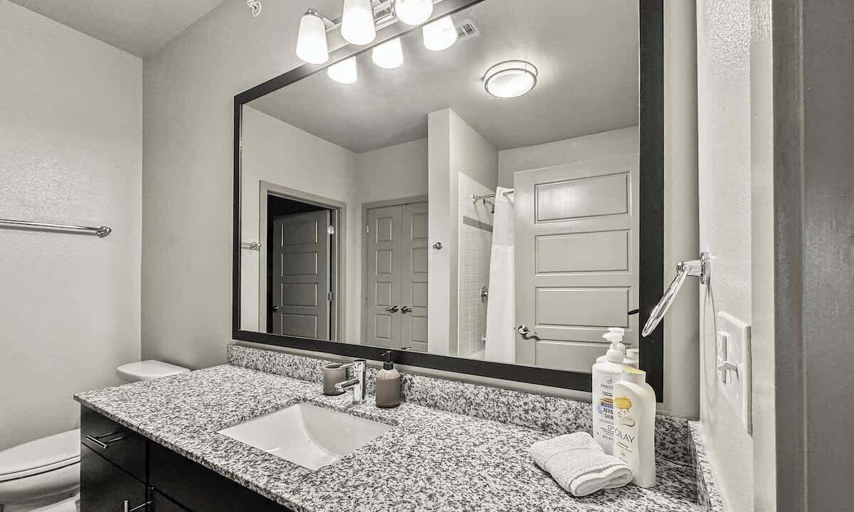 Photo of Bathroom in Uptown