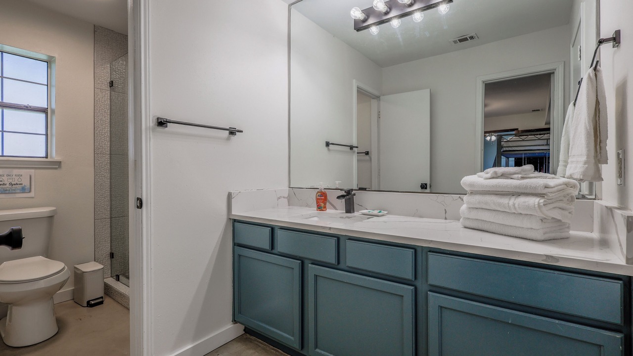 Photo of Bathroom in Eureka
