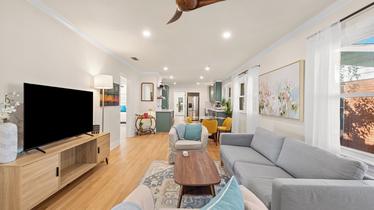 Photo of Livingroom in Arlington Heights
