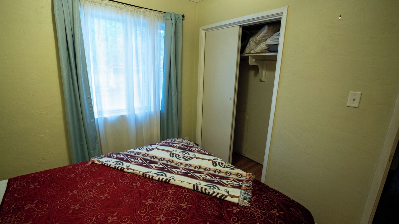 Photo of Bedroom in Northeast Heights