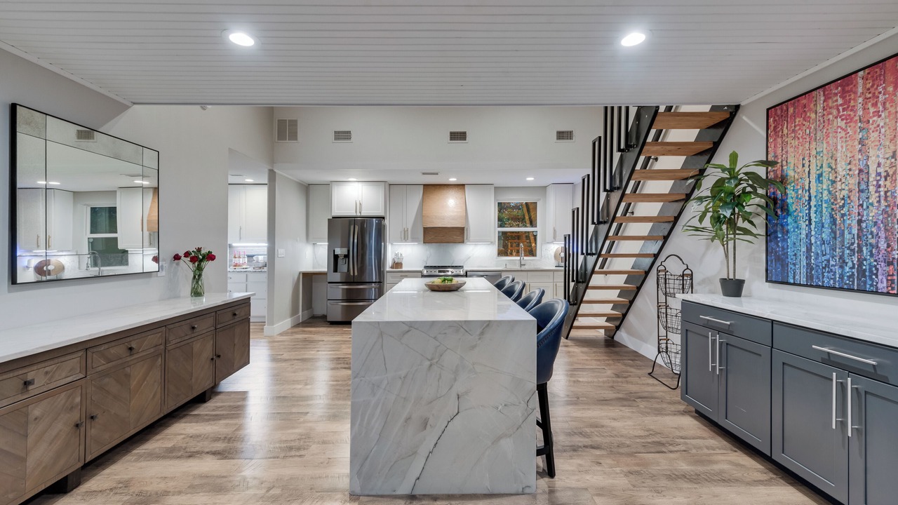 Photo of Others in Carolyn Estates