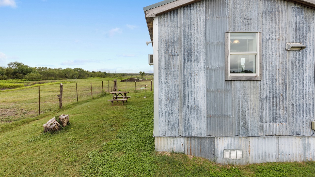 Photo of Outdoor in Prairie Lea