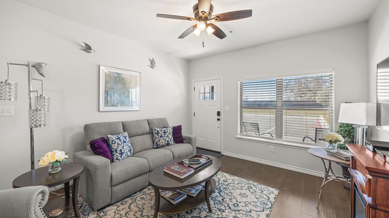 Photo of Livingroom in Fredericksburg