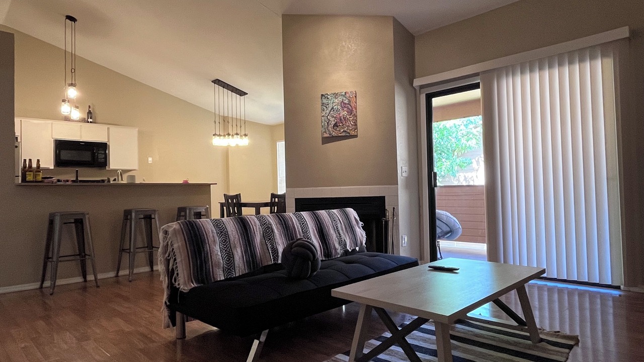 Photo of Livingroom in Tucson
