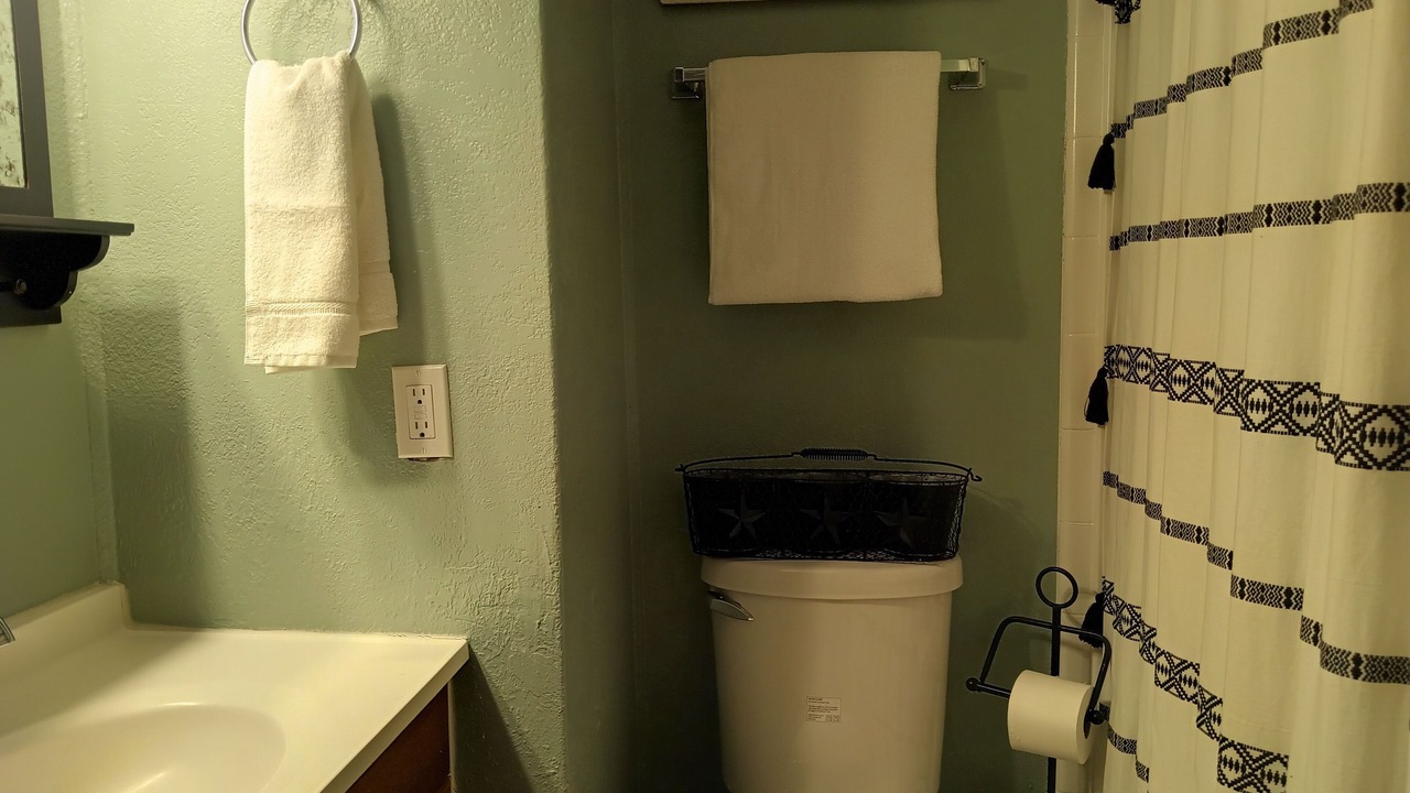Photo of Bathroom in Ruidoso