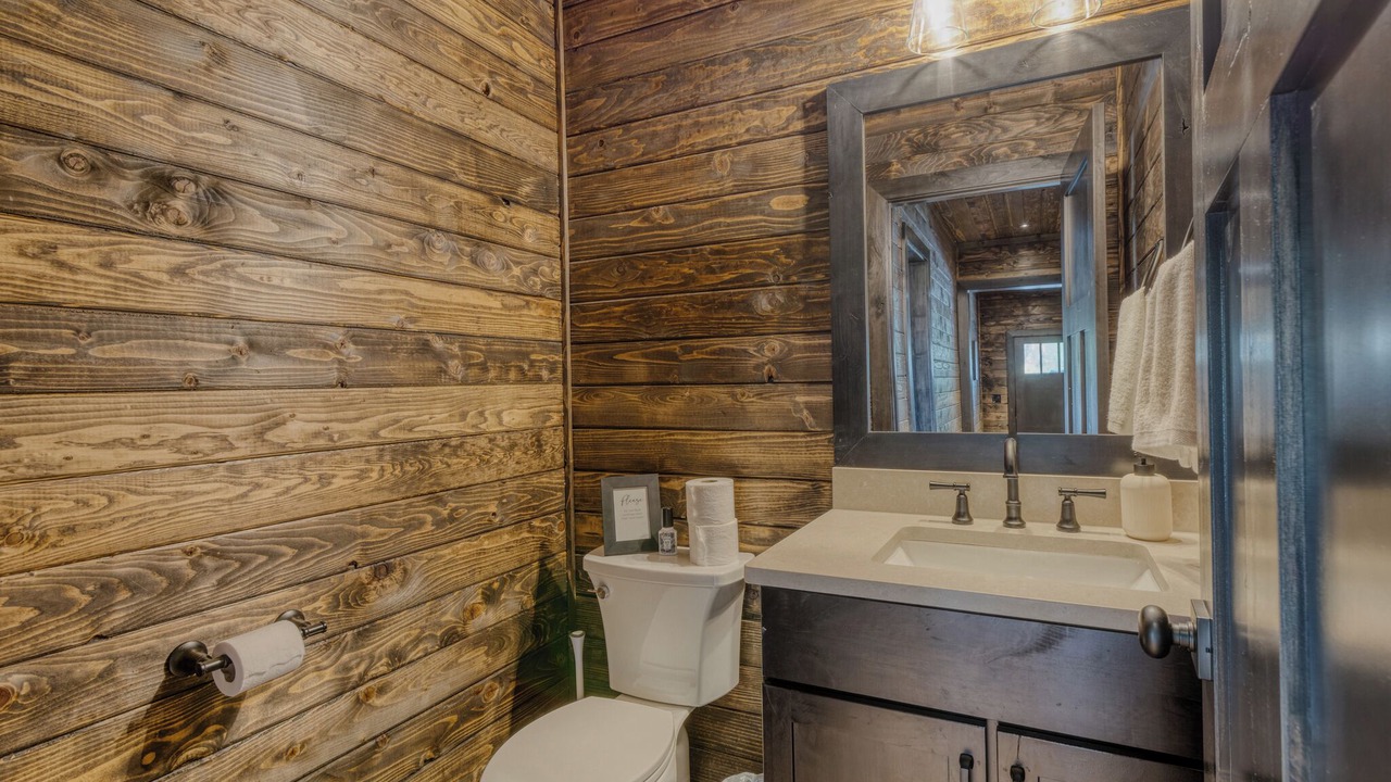 Photo of Bathroom in Ruidoso