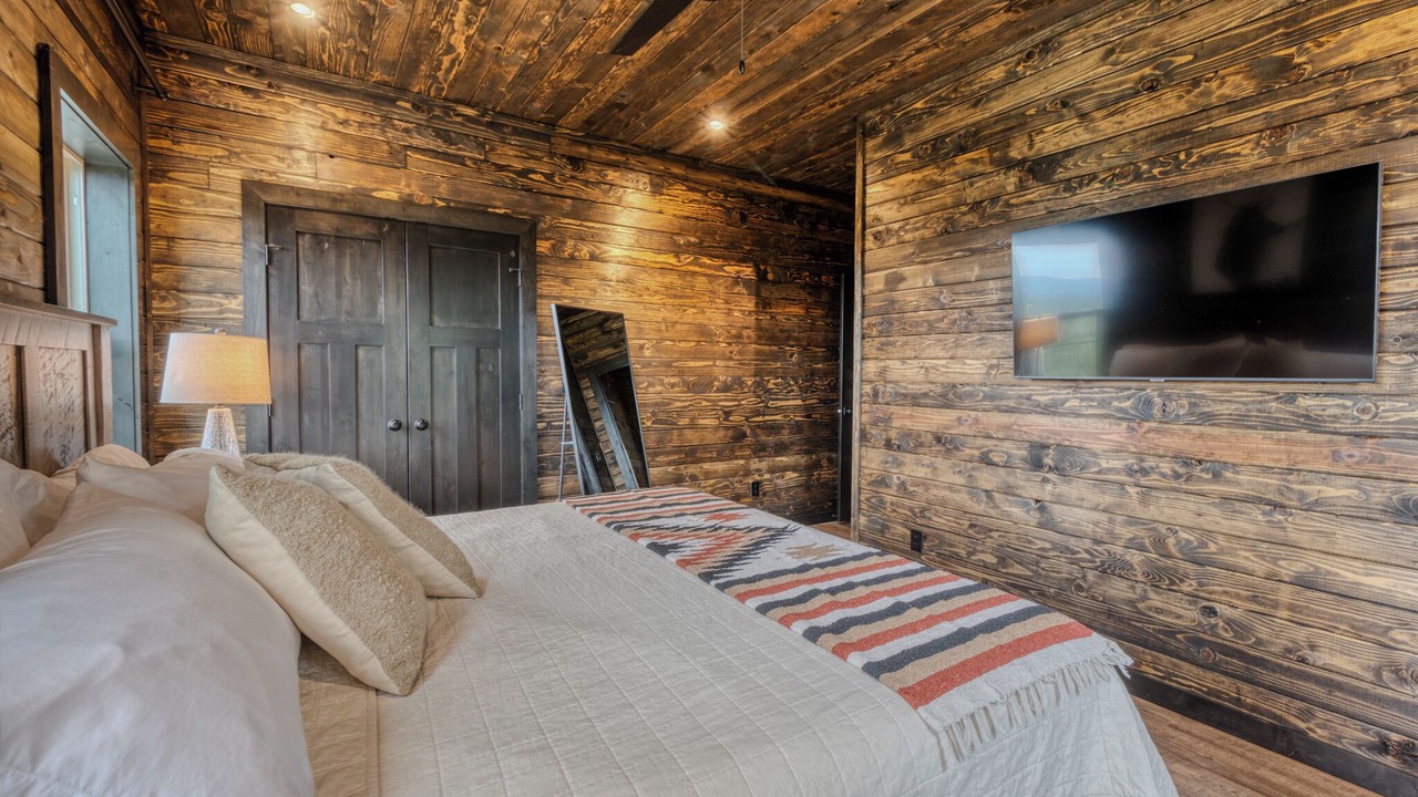 Photo of Bedroom in Ruidoso