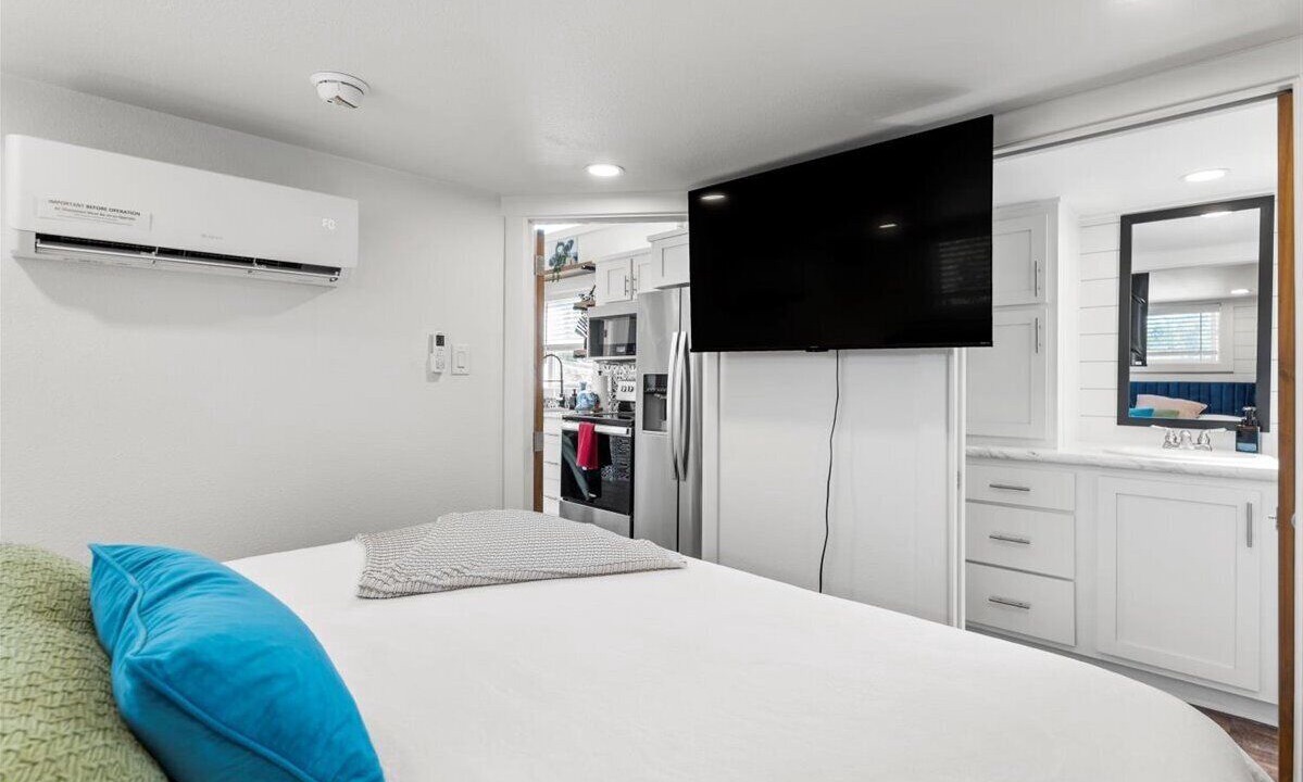 Photo of Bedroom in Spicewood